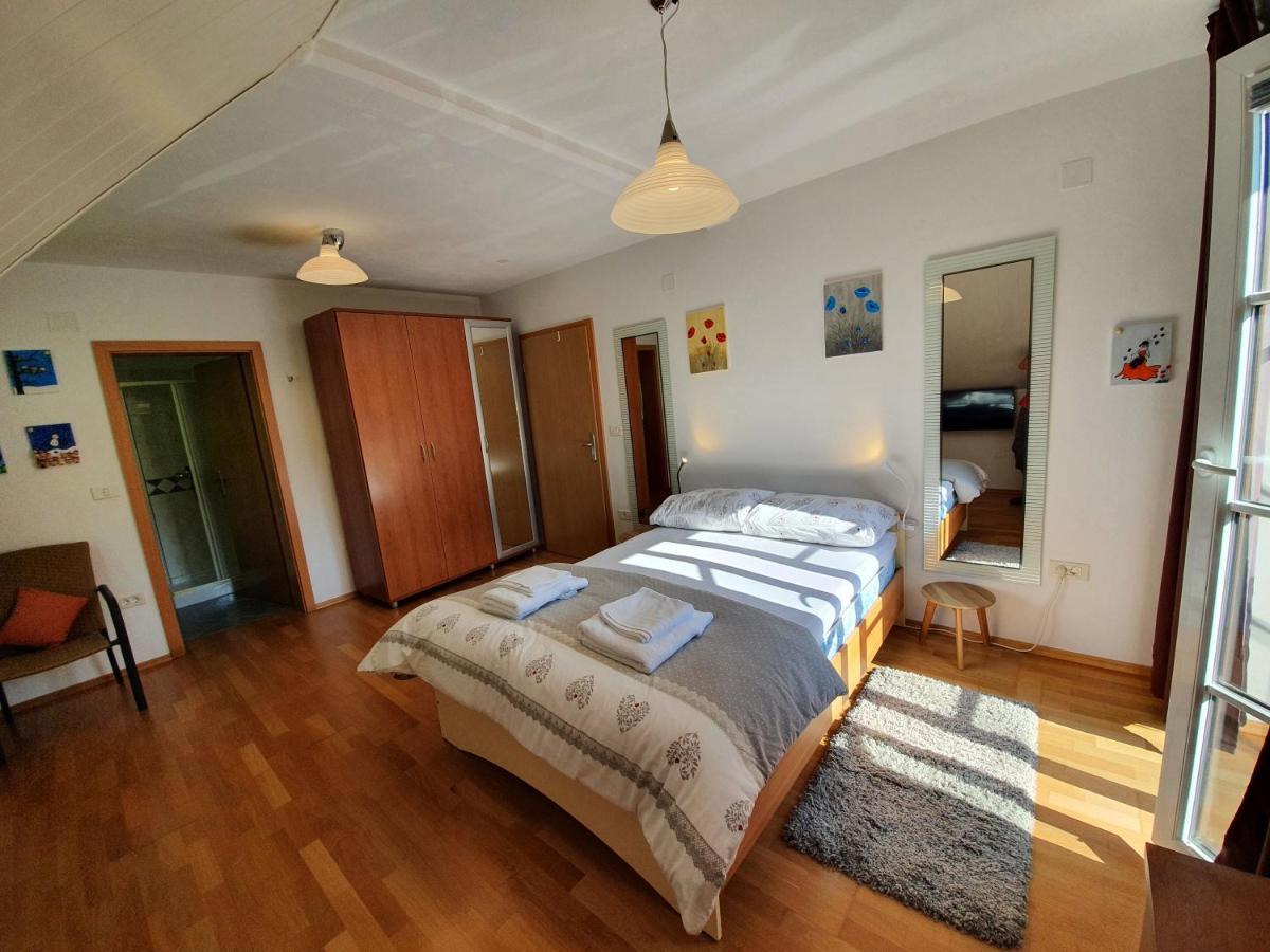 Apartman Irvin Кранська Гора Екстер'єр фото